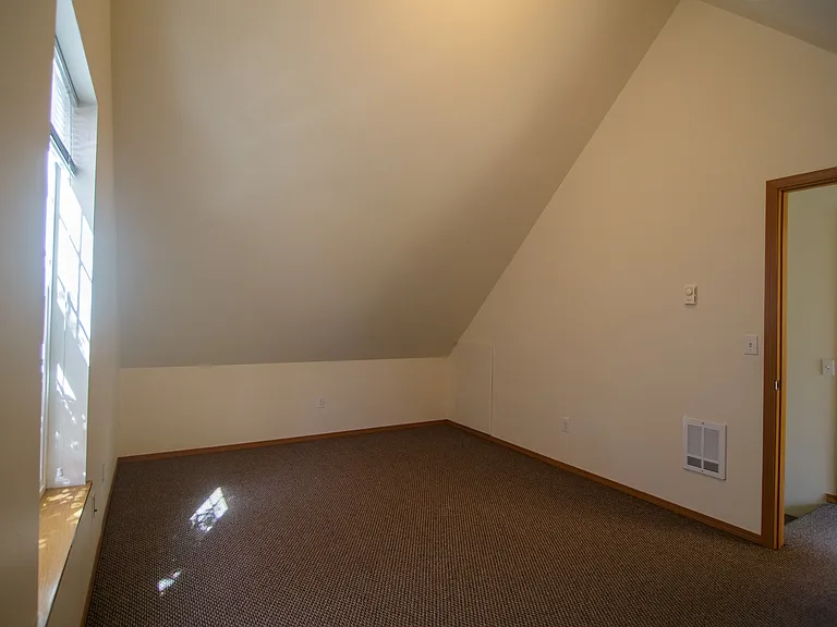 1207 N Willow St #7 — Photo 17
