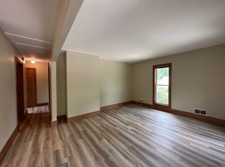 207 Michigan Ave UNIT 2B, Valparaiso, IN 46383