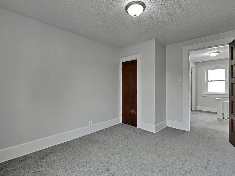5 Cottage St — Photo 24