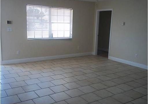 2nd image of 2441 SW 48th Ave
