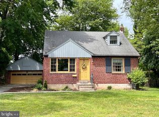 457 Larchwood Rd, Springfield, PA 19064