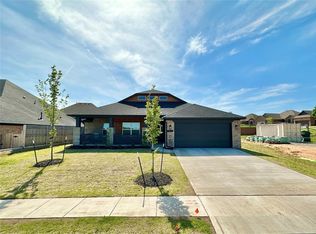 13271 Sawtooth Oak Rd, Choctaw, OK 73020