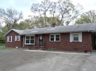 801 Woodhaven Dr, Richmond, VA 23224