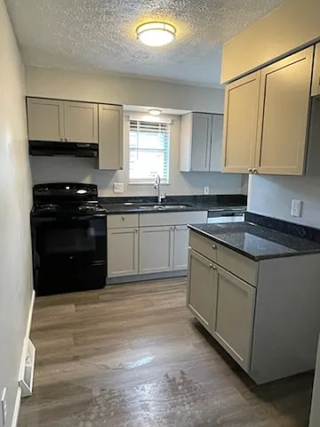 Summit Park Apartments — Photo 54