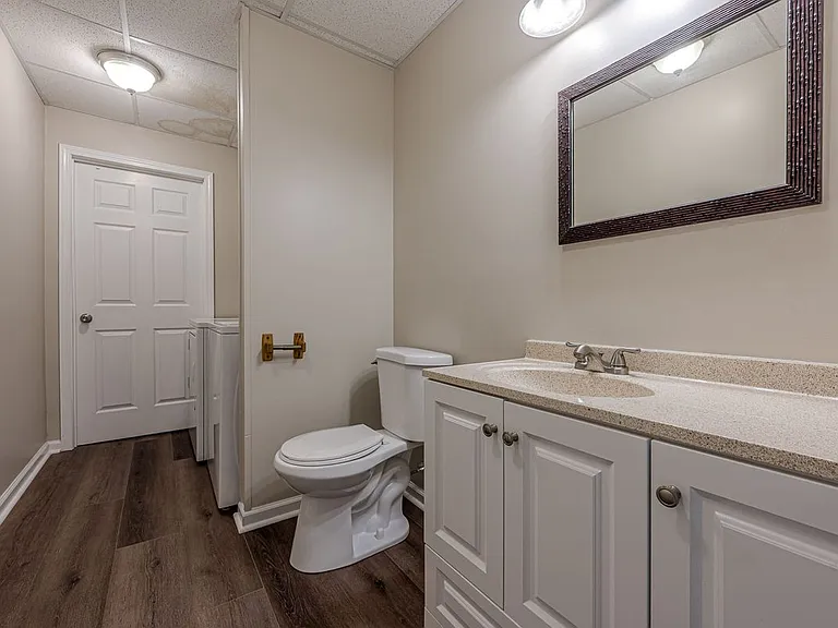 461 Braidwood Walk NW — Photo 32