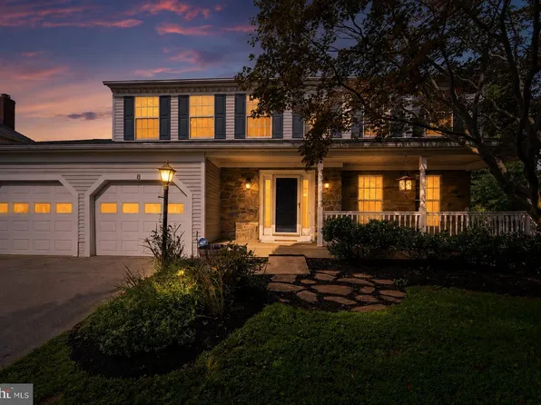 8 Shipwright Ct, Gaithersburg, MD 20877