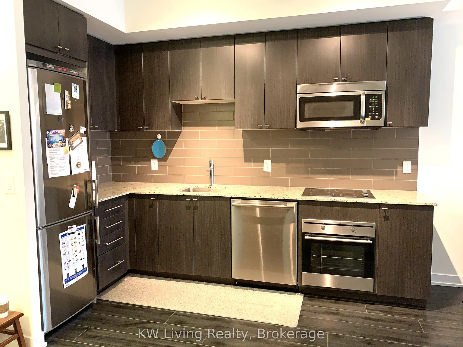 2 bed, $2,300 — Photo 3