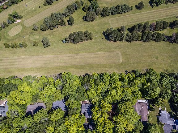 5th image of 5060 Alpen Ln