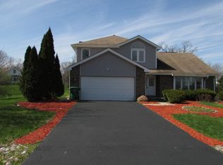 2844 E Bending Creek Trl, Crete, IL 60417