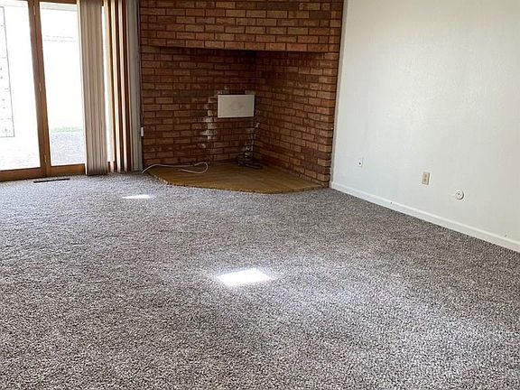3rd image of 349 W Venturi Dr