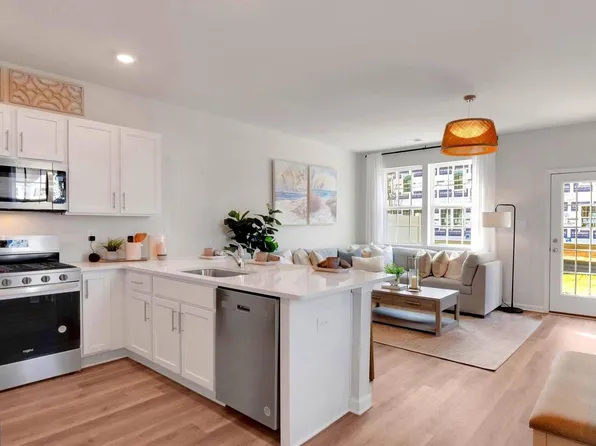 263 Hermosa Dr, Egg Harbor Township, NJ 08234