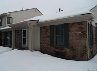 41017 Southwind Dr, Canton, MI