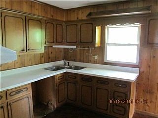 5th image of 1628 E Elbert St