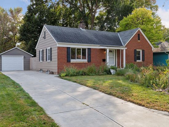 530 Lincoln Ave SW, Hutchinson, MN 55350