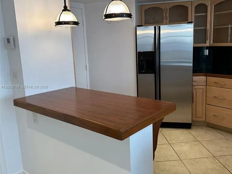 11930 N Bayshore Dr #1006 — Photo 5
