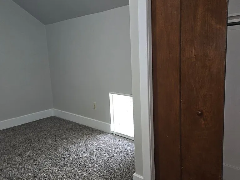 2322 W. Chestnut — Photo 11