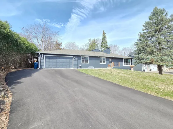 3628 Hazelmoor Pl, Minnetonka, MN 55345