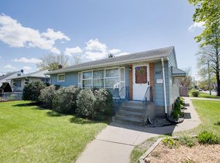 257 Spruce St W, South Saint Paul, MN 55075