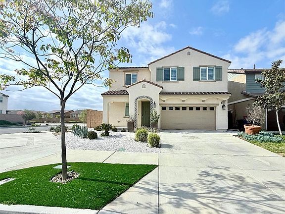 3rd image of 16977 Red Tail Ln