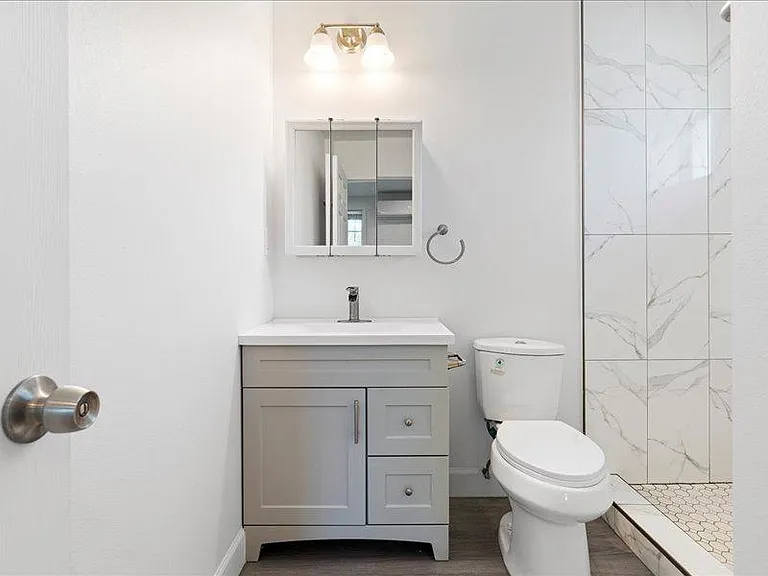 317 W Bonnie Brae Ct #B — Photo 12