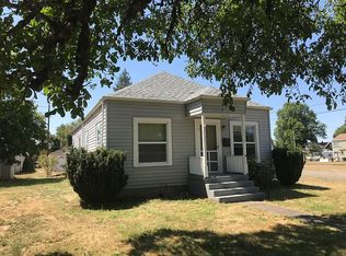 1116 Hiatt St, Lebanon, OR 97355