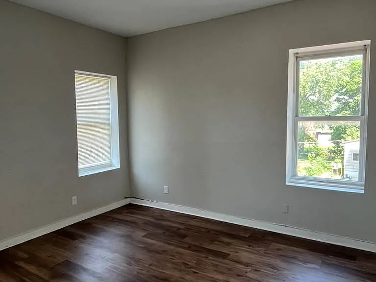 6701 Michigan Ave — Photo 12