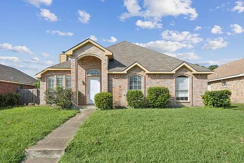 1602 Develon Dr Photo 1