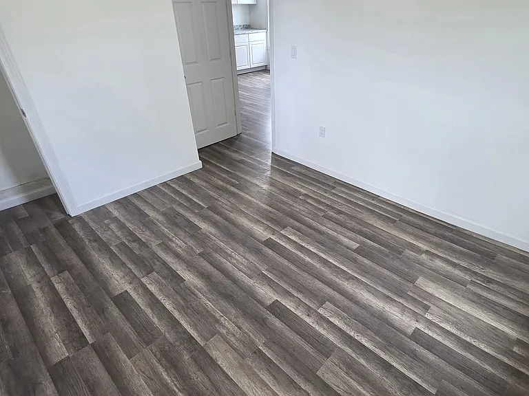 15 Walnut St — Photo 16