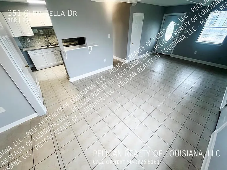 351 Glen Della Dr — Photo 4