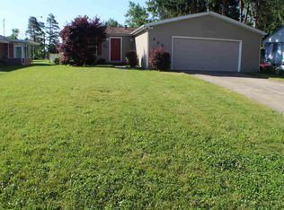 825 Zahn St, Huntington, IN 46750