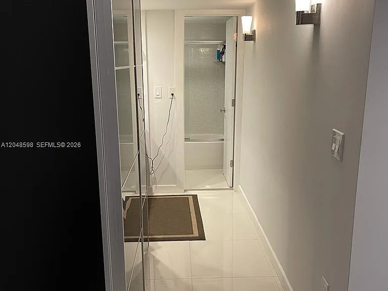 5701 Collins Ave #1411 — Photo 7