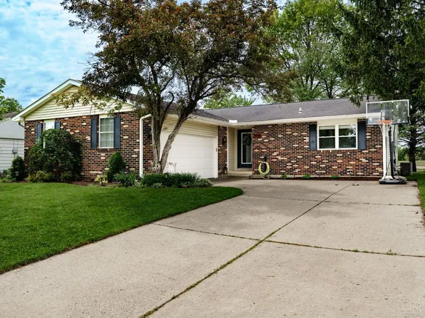 909 Katherine Ave, Lebanon, OH 45036