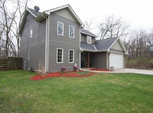 27811 101st St, Trevor, WI 53179