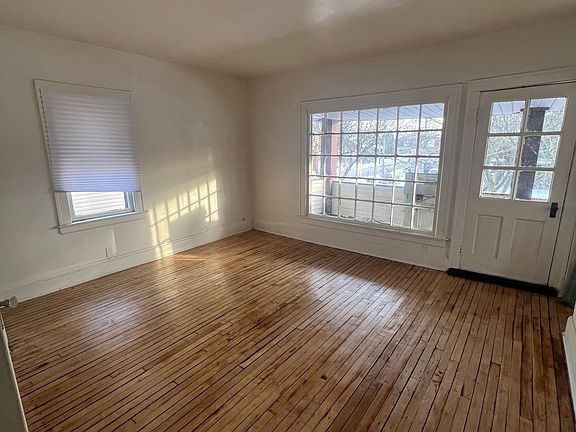 4th image of 12209 Corlett Ave #5
