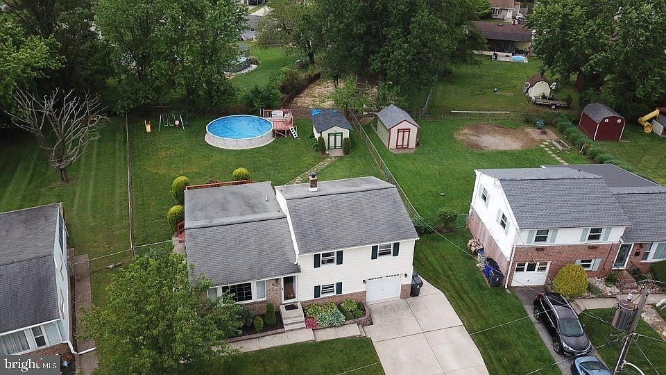 1st image of 2420 Owen Dr