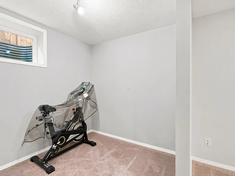 88 Rockyledge Cres NW #88 — Photo 24