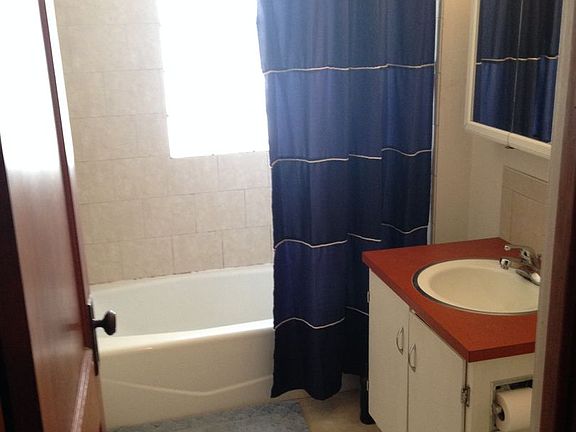 3rd image of 1732 Laramie St #1