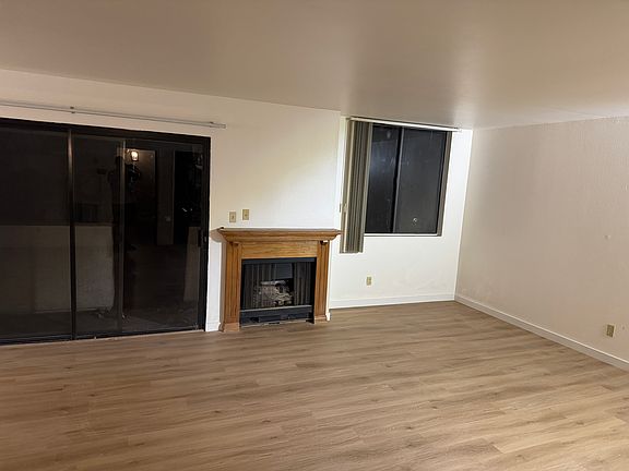 3rd image of 10910 Morrison St APT 301