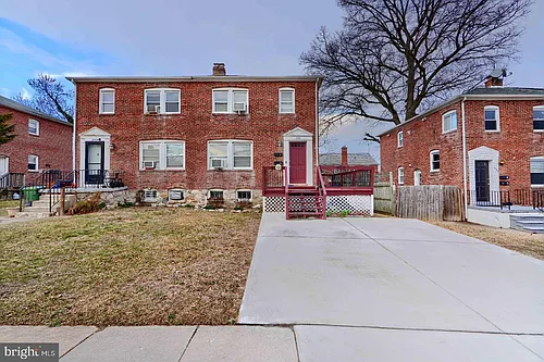 2906 Clearview Ave Photo 1