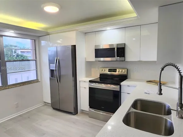 2304 Lucaya Ln APT G3, Coconut Creek, FL 33066