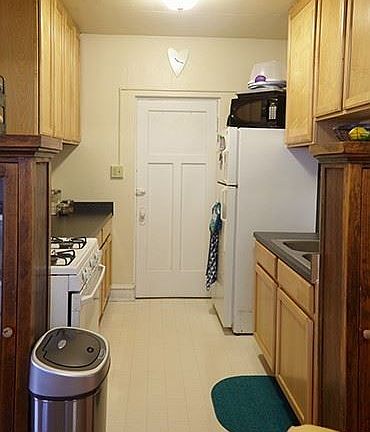4th image of 1716 E Newton Ave APT 1