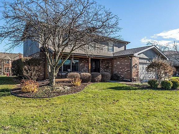 2nd image of 13529 Inverness Dr