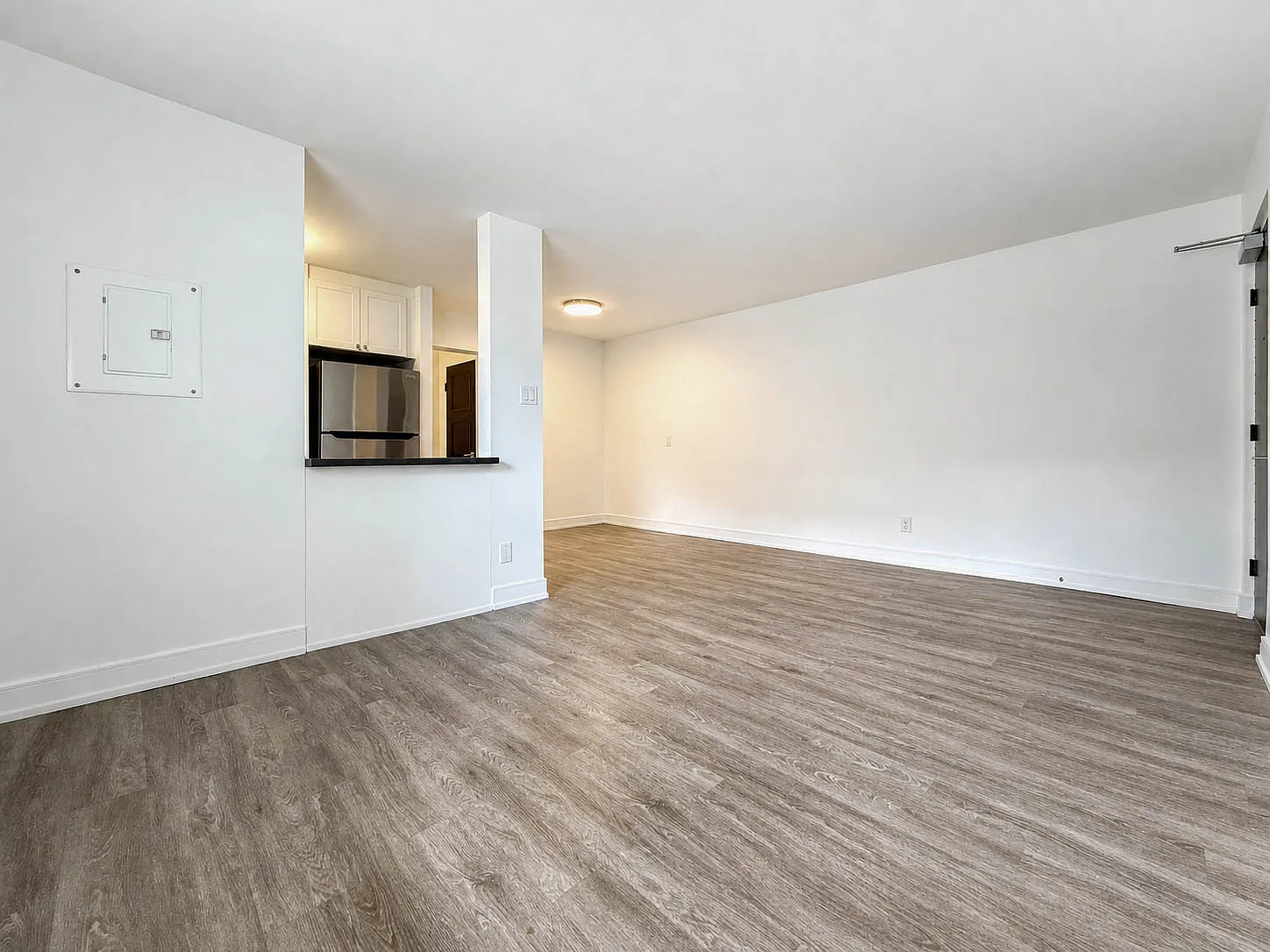 12 Kinsdale Boulevard — Photo 4