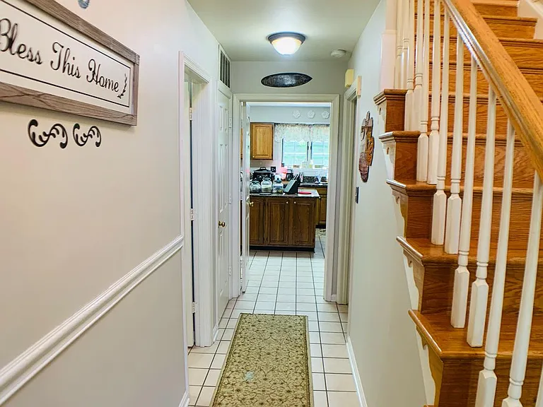 8604 Oak Chase Cir — Photo 2