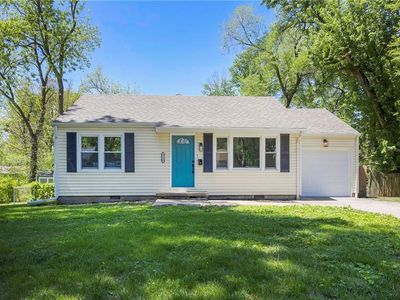 8118 Mackey St, Overland Park, KS, 66204