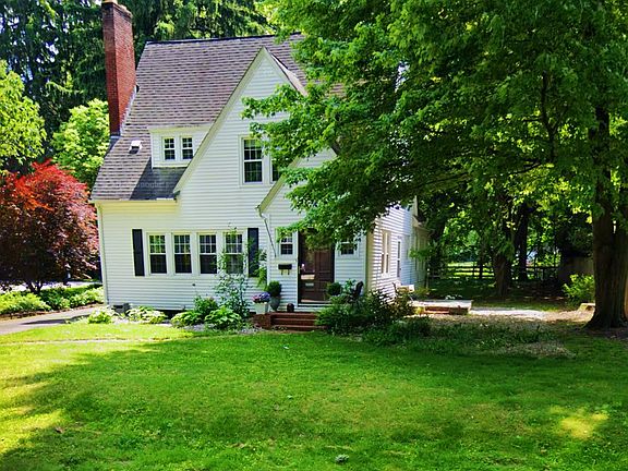 2nd image of 2082 Braewick Dr
