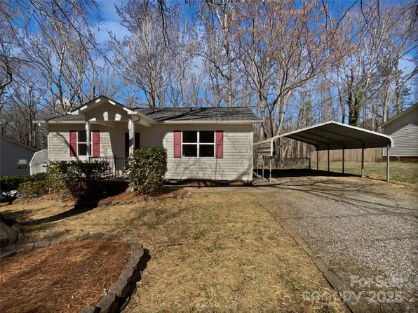 426 W Ballard St, Cherryville, NC 28021