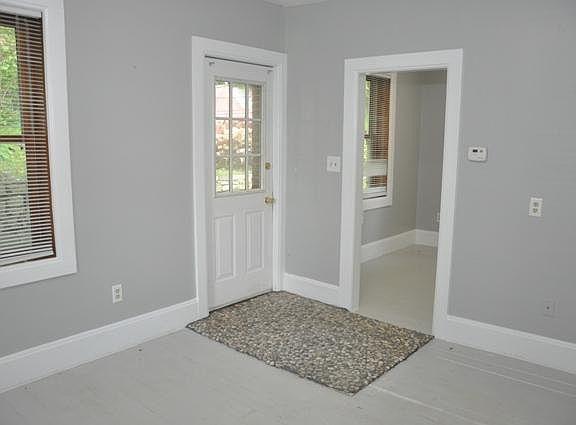 5th image of 390 N Shore Dr #2