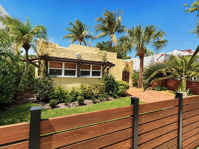 743 Park Pl — Photo 28