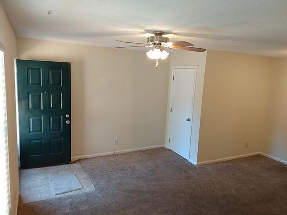 3rd image of 15 Baytree Ct #A